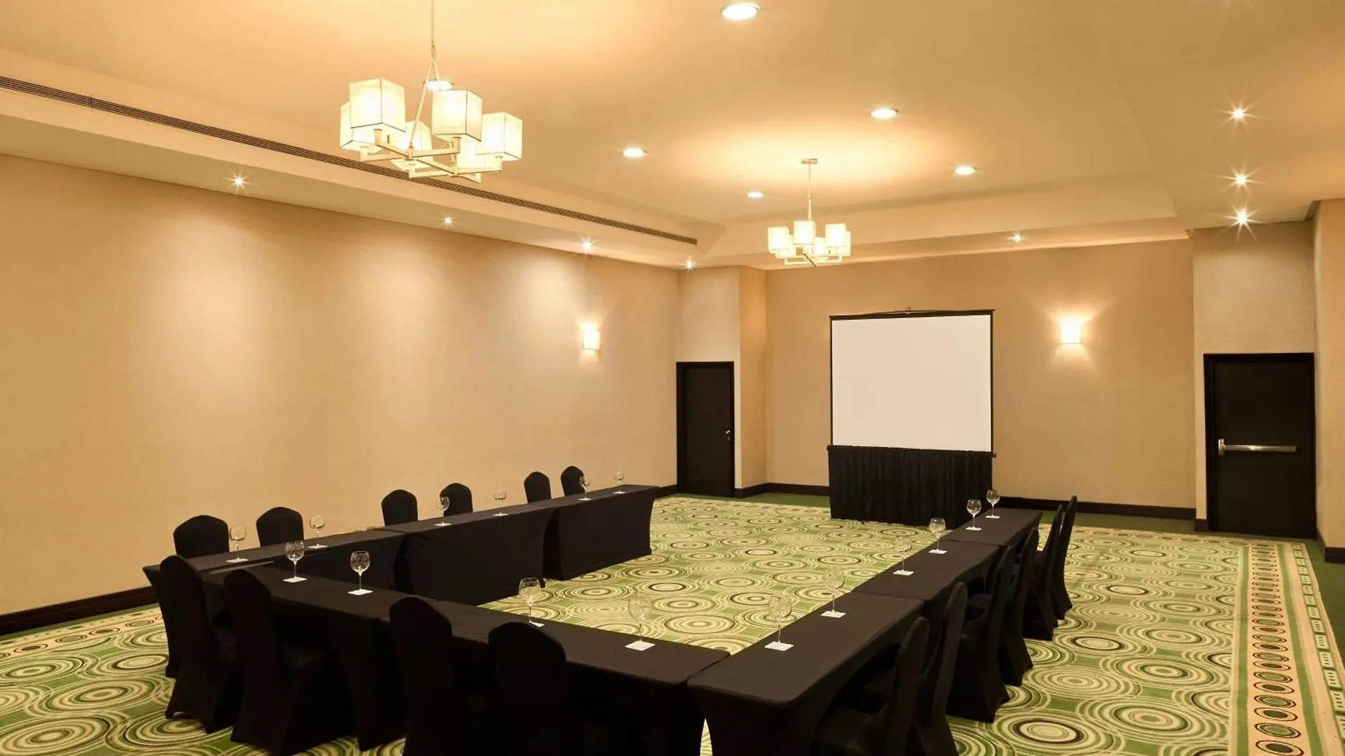 Renaissance Caracas La Castellana Hotel