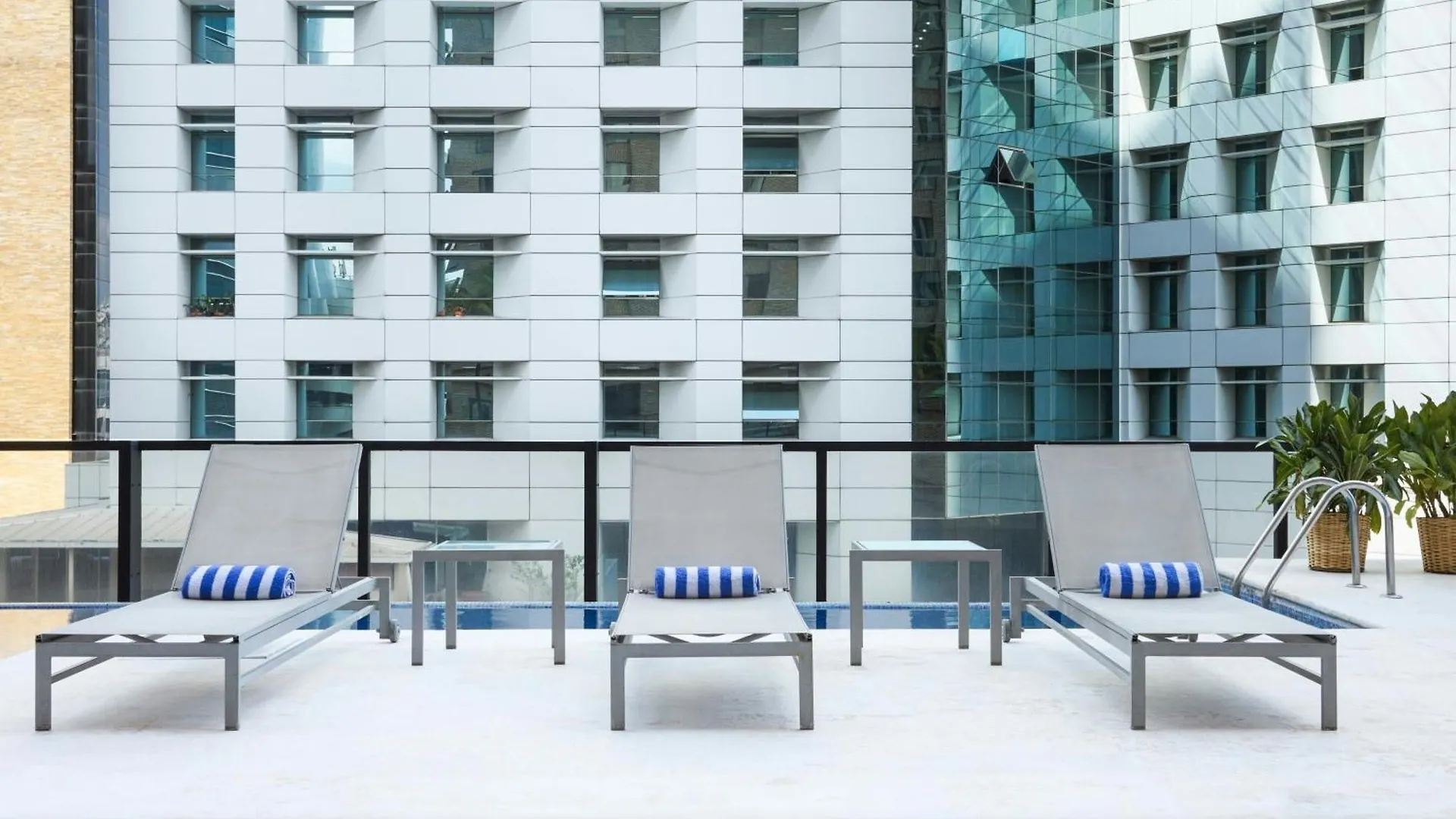 Renaissance Caracas La Castellana Hotel