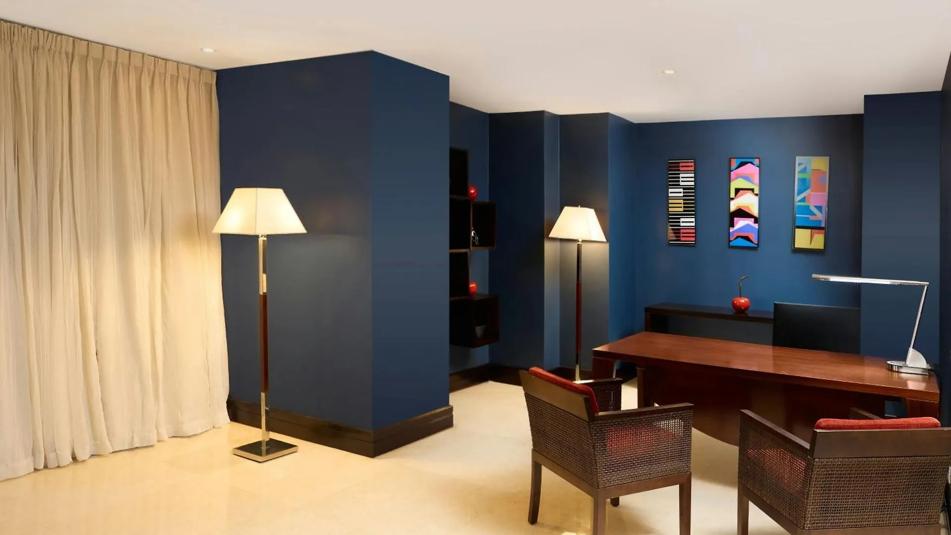 Renaissance Caracas La Castellana Hotel