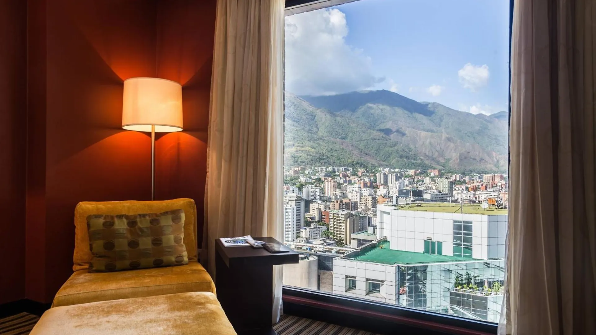 Renaissance Caracas La Castellana Hotel